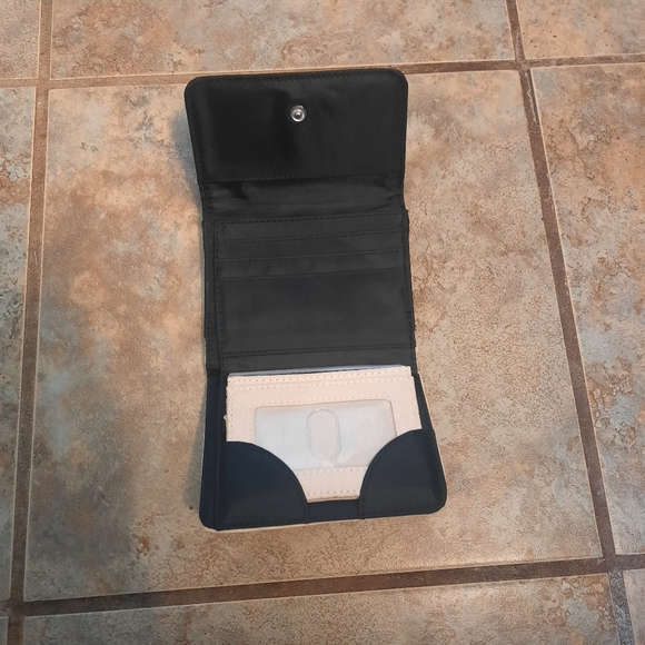 Lonaberger Wallet - Picture 3 of 8